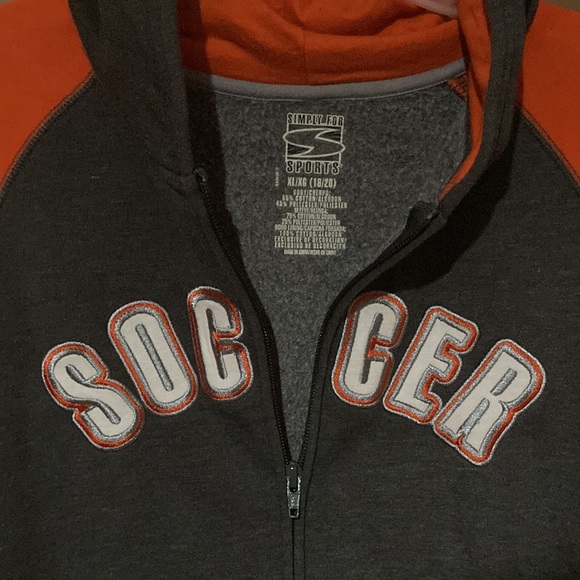 NWOT Young Men’s FullZip Soccer HOODIE GREY w/ Orange Sleeves and Lining Sz18-20 - Picture 2 of 4